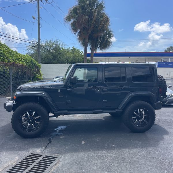 jeep wrangler unlimited 2017 1C4BJWEG1HL657561 image jeep wrangler unlimited 2017 1C4BJWEG1HL657561 image